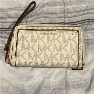 MK wallet with wristlet & phone slot